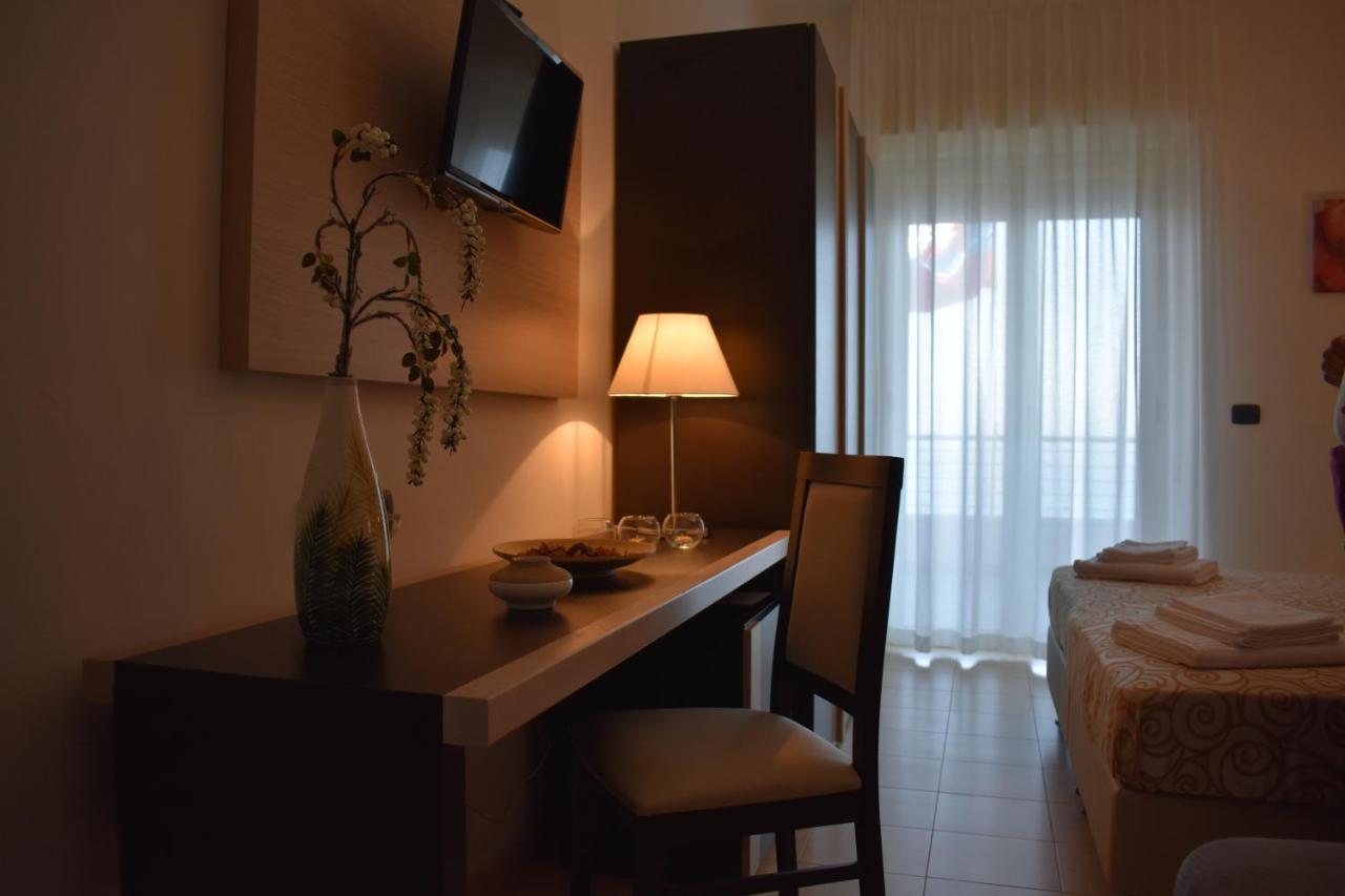 Miramare Scilla Gyh Luxury Hotell Exteriör bild